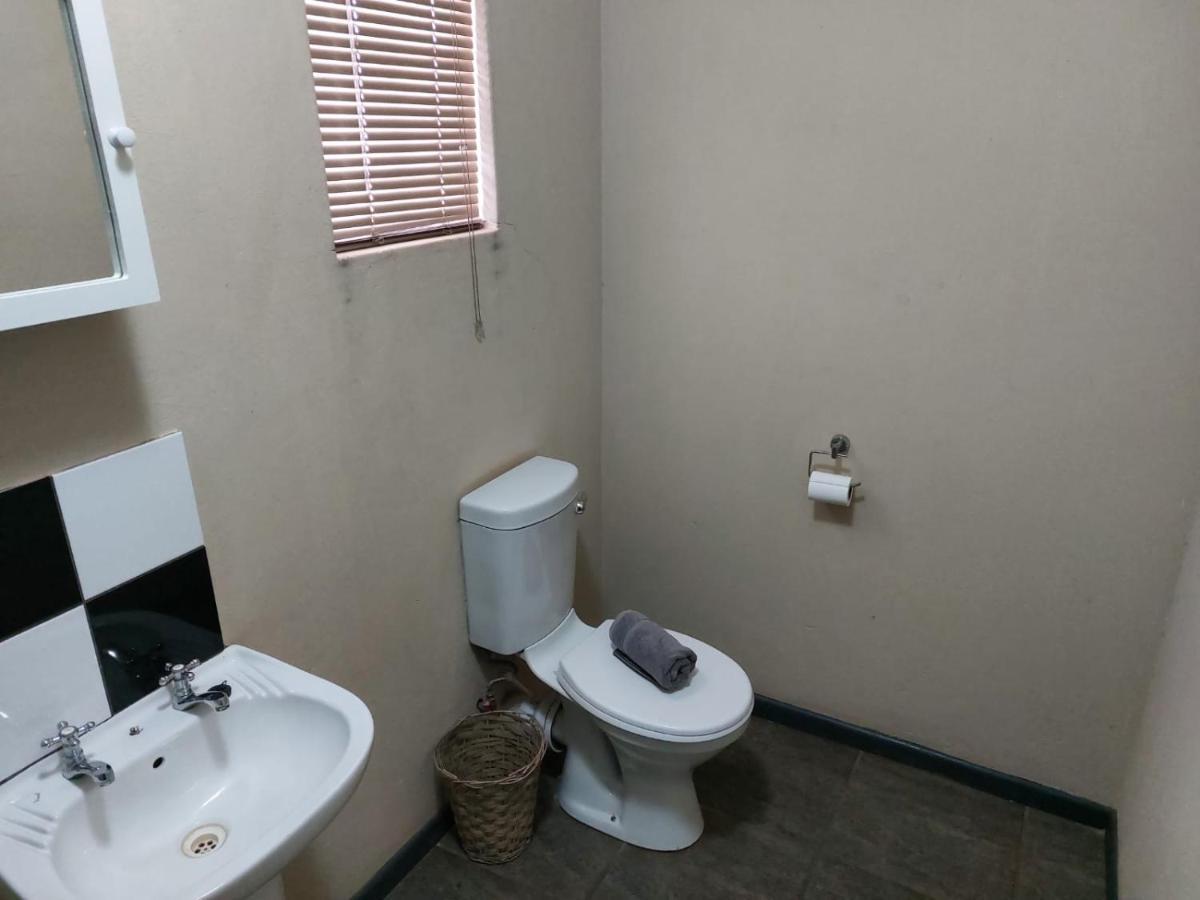 Wisteria Lane Guesthouse Postmasburg Экстерьер фото