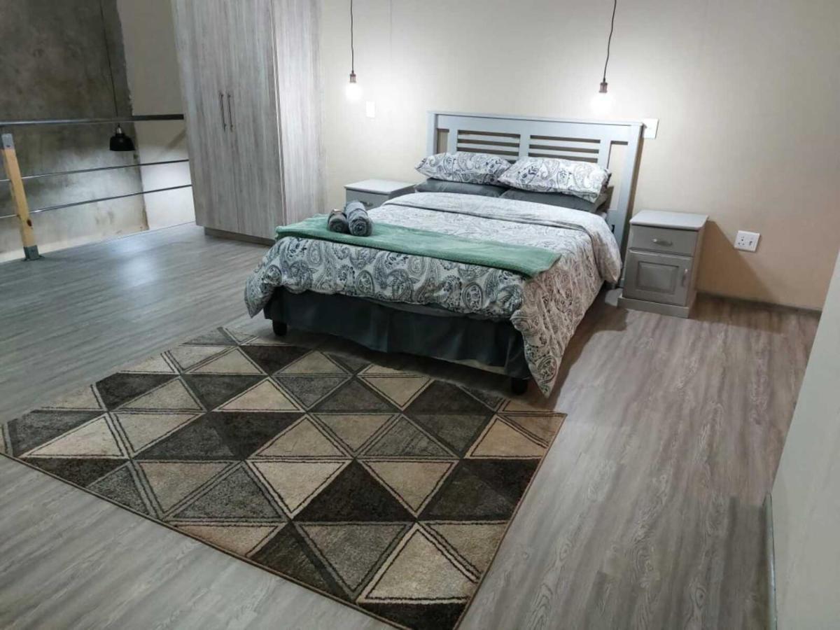 Wisteria Lane Guesthouse Postmasburg Экстерьер фото